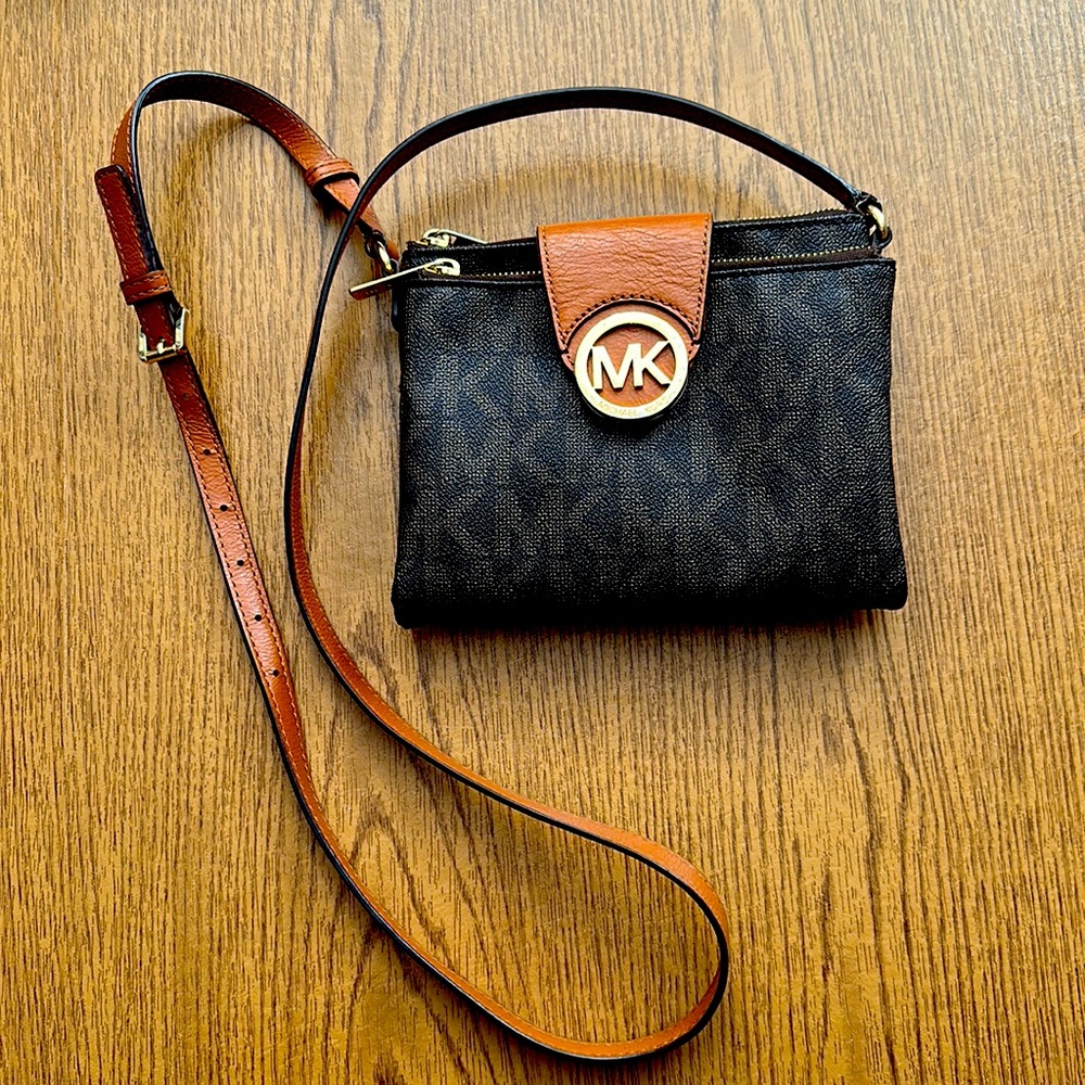 Michael Korda Cross-Body Bag